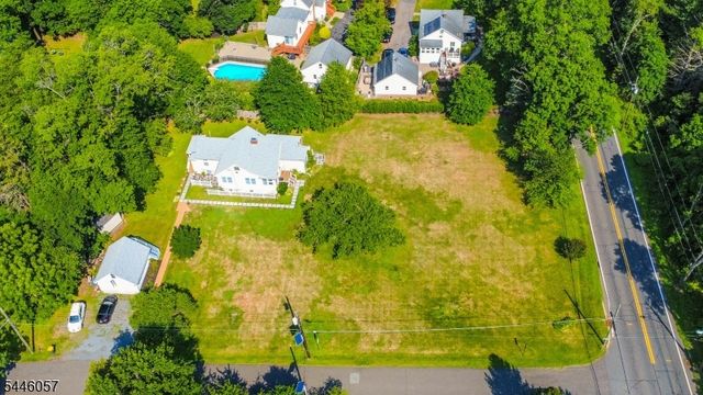 34 Leiv Eirikson Ave, Franklin Twp., NJ 08540