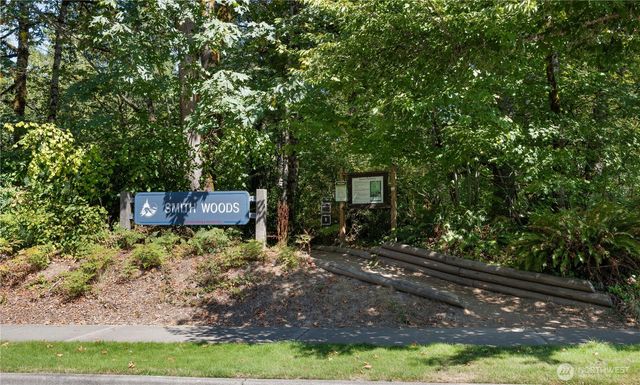 17468 NE 123rd Way, Redmond, WA 98052