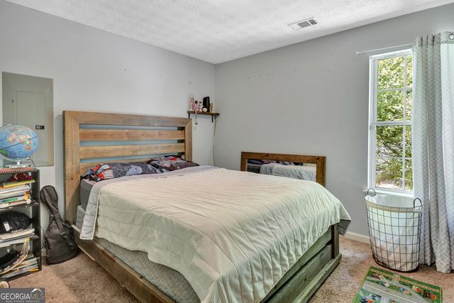 95 Hunters Trace, Covington, GA 30014