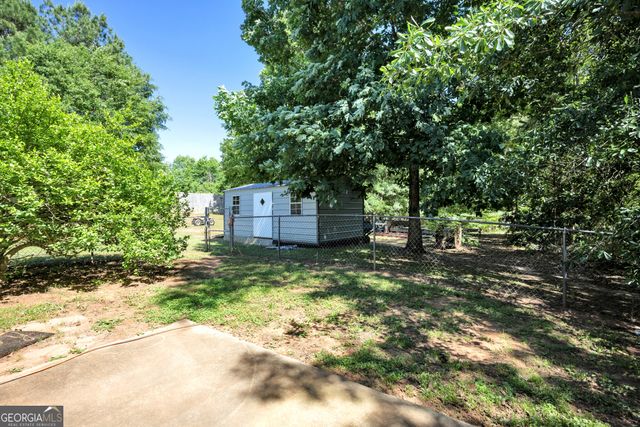 95 Hunters Trace, Covington, GA 30014