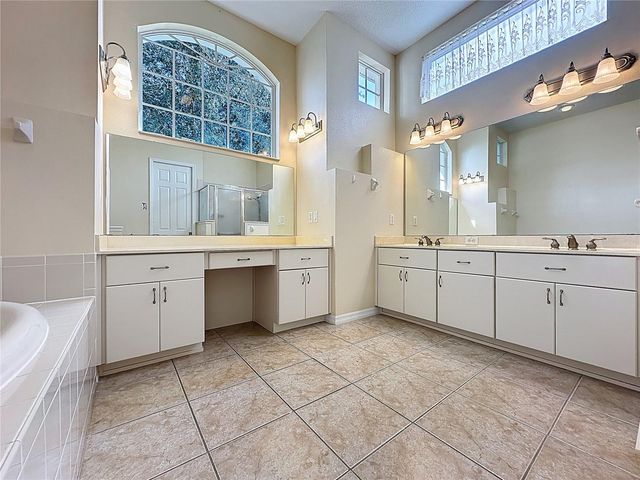 27135 NOSTALGIA DRIVE, Leesburg, FL 34748