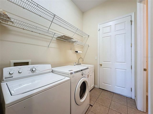 27135 NOSTALGIA DRIVE, Leesburg, FL 34748