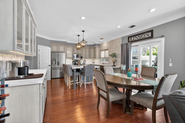 836 Sequoia Ct, Lodi, CA 95242