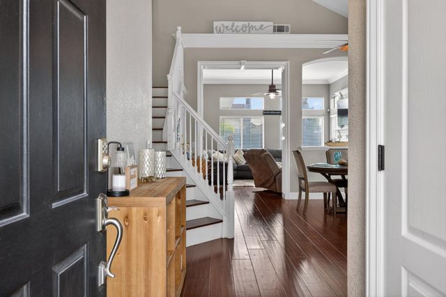 836 Sequoia Ct, Lodi, CA 95242