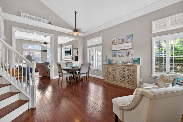 836 Sequoia Ct, Lodi, CA 95242