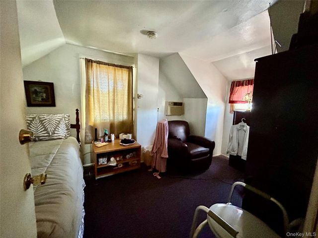 465 Saint Johns Street, Central Islip, NY 11722