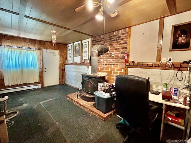 465 Saint Johns Street, Central Islip, NY 11722