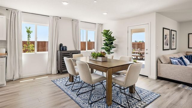 2224 Roesler Dr, Yuba City, CA 95993