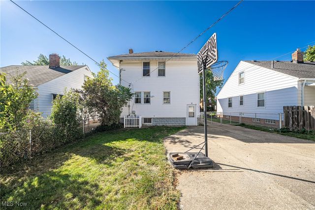 6818 Hampstead Avenue, Parma, OH 44129