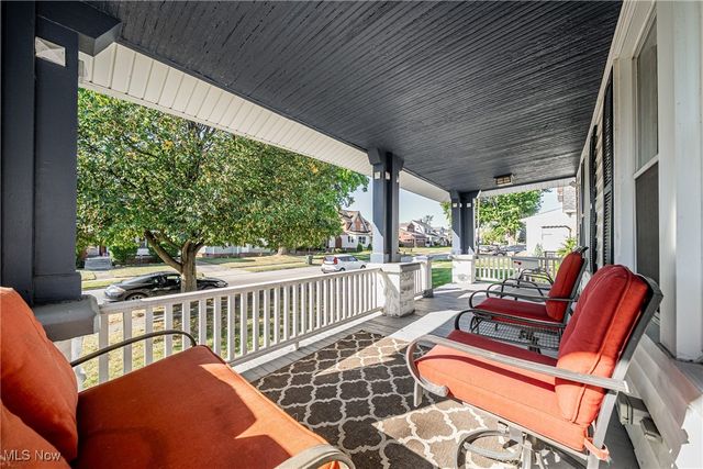 6818 Hampstead Avenue, Parma, OH 44129