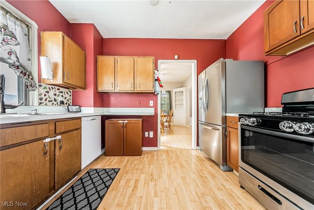 6818 Hampstead Avenue, Parma, OH 44129