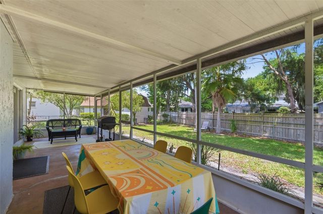 328 BAYSIDE AVENUE, Winter Garden, FL 34787