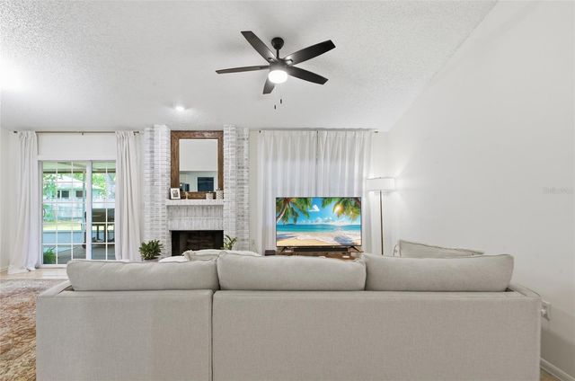 328 BAYSIDE AVENUE, Winter Garden, FL 34787
