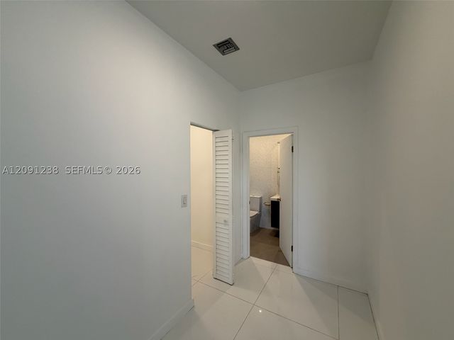 55 Ocean Lane Dr 4024, Key Biscayne, FL 33149