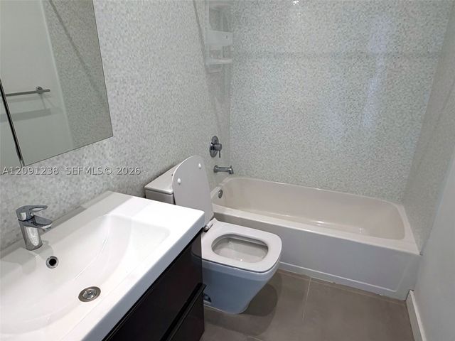 55 Ocean Lane Dr 4024, Key Biscayne, FL 33149