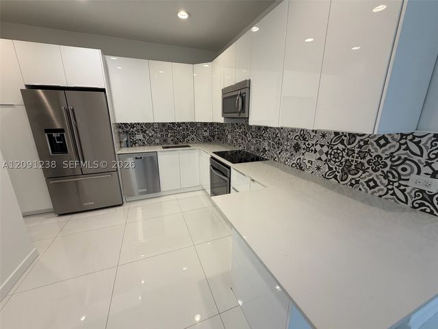 55 Ocean Lane Dr 4024, Key Biscayne, FL 33149
