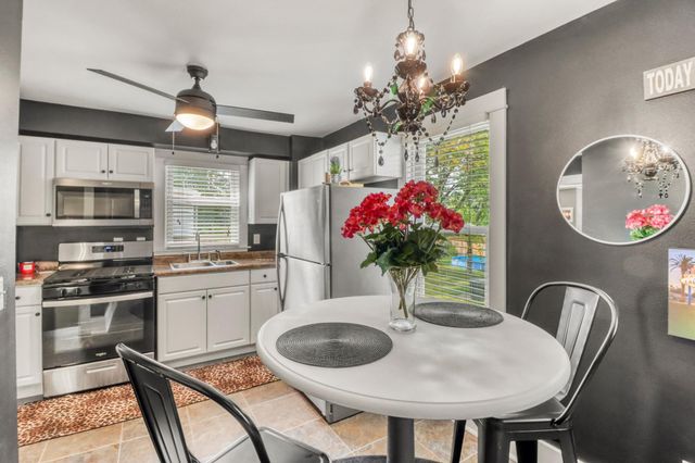 226 Willow Street E, Detroit Lakes, MN 56501