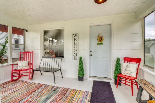 226 Willow Street E, Detroit Lakes, MN 56501