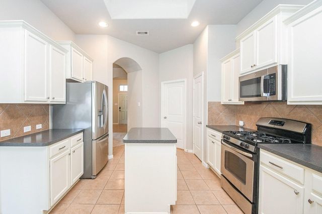 10618 Pine Meadows Boulevard, Baytown, TX 77523