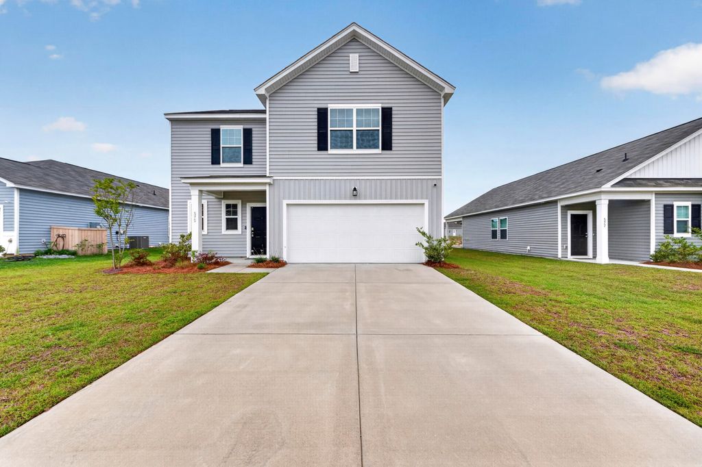 Image 1 of property listing at 575 Polaris Way, Summerville, SC 29486