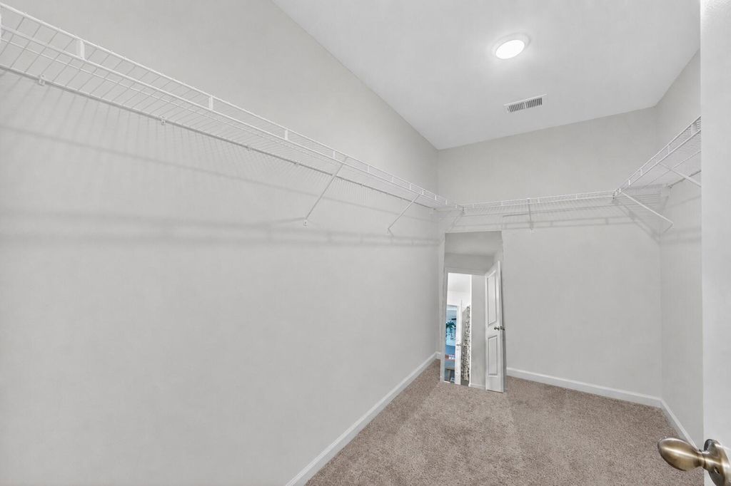 Image 17 of property listing at 575 Polaris Way, Summerville, SC 29486