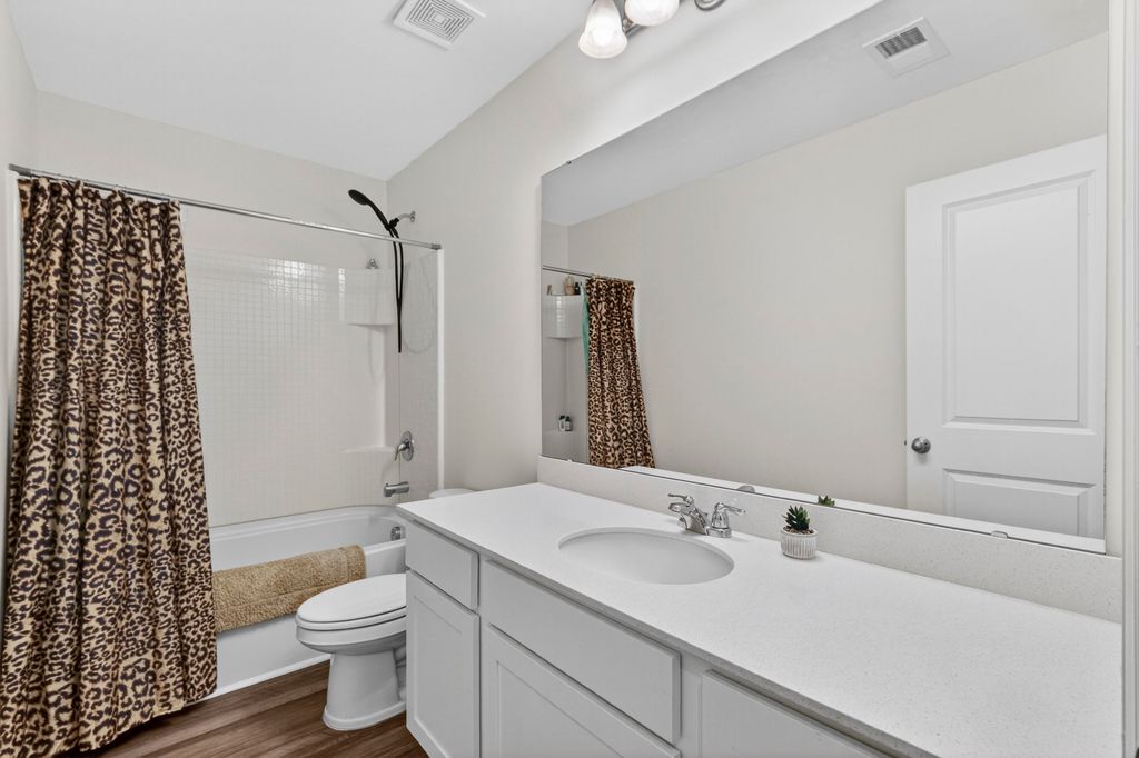 Image 21 of property listing at 575 Polaris Way, Summerville, SC 29486