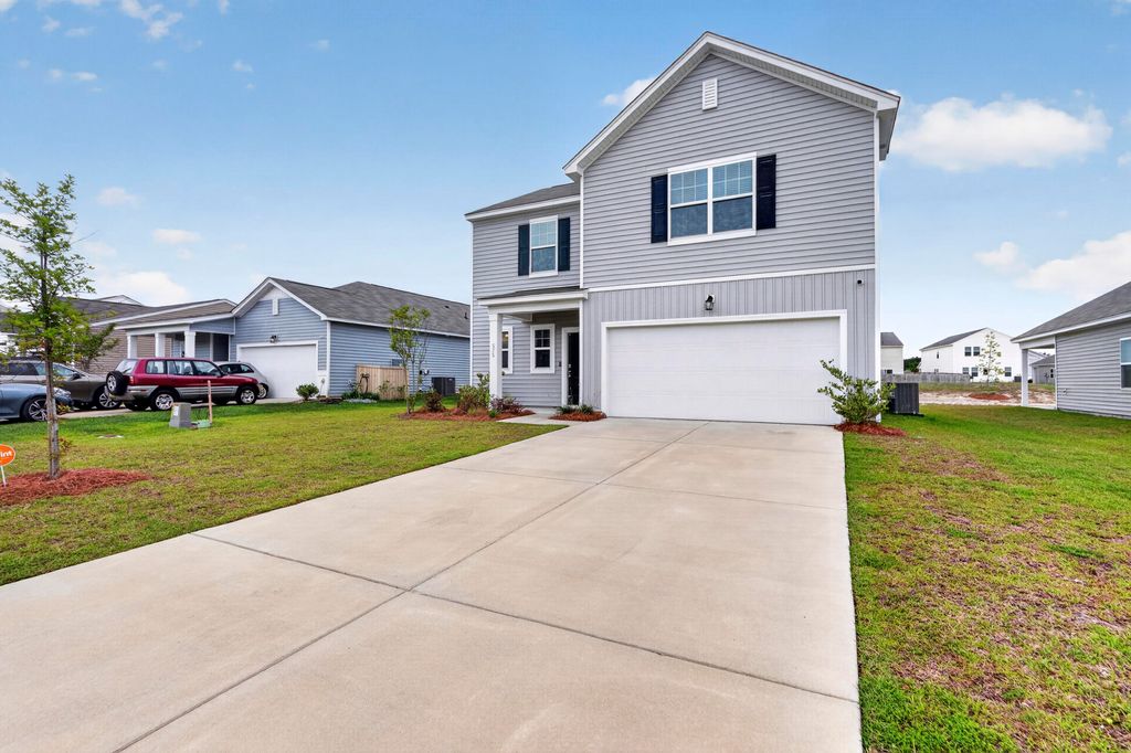 Image 27 of property listing at 575 Polaris Way, Summerville, SC 29486