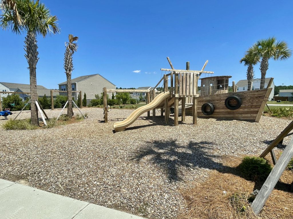 Image 32 of property listing at 575 Polaris Way, Summerville, SC 29486
