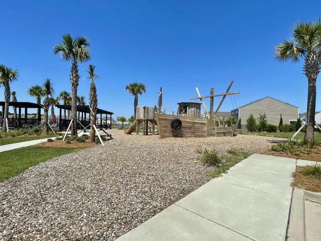 Image 33 of property listing at 575 Polaris Way, Summerville, SC 29486