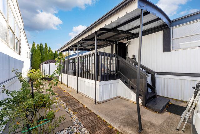 9001 S Cicero Avenue 227, Oak Lawn, IL 60453