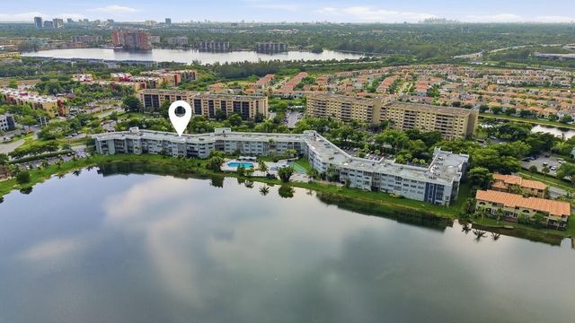 877 NE 195TH Street 222, Miami, FL 33179