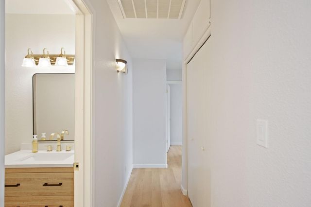 2728 Park Pl, Modesto, CA 95350