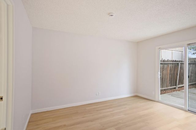 2728 Park Pl, Modesto, CA 95350