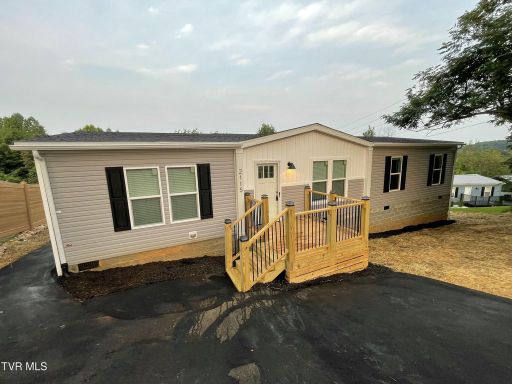 2115 Ramsey Avenue, Kingsport, TN 37665