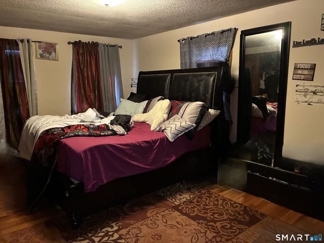 53 Laurelwood Drive, East Lyme, CT 06357