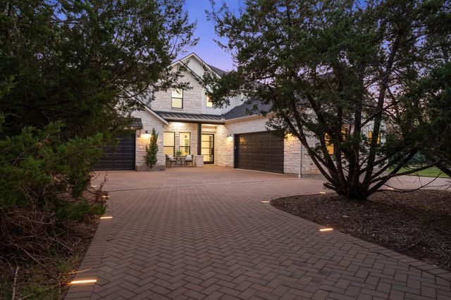 112 Davis LN, Georgetown, TX 78633