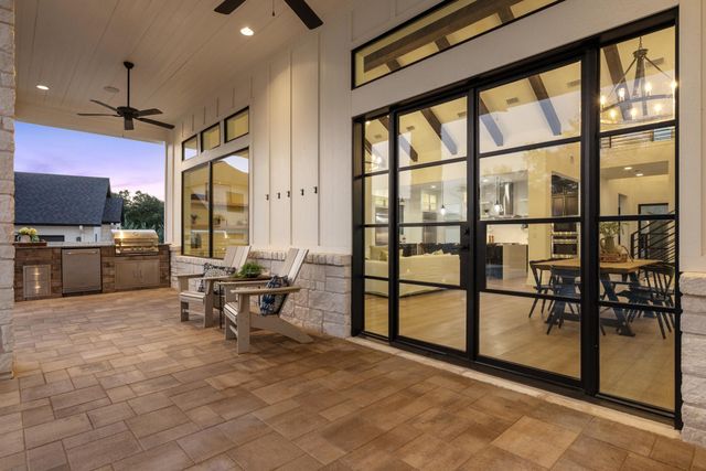 112 Davis LN, Georgetown, TX 78633