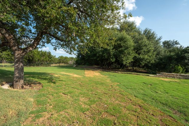 112 Davis LN, Georgetown, TX 78633