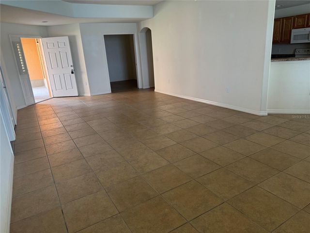 3939 SERENADE LANE 513, Lakeland, FL 33811