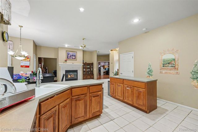 21257 Gentry Drive, Macomb Township, MI 48044