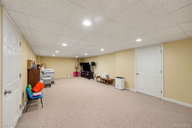 21257 Gentry Drive, Macomb Township, MI 48044