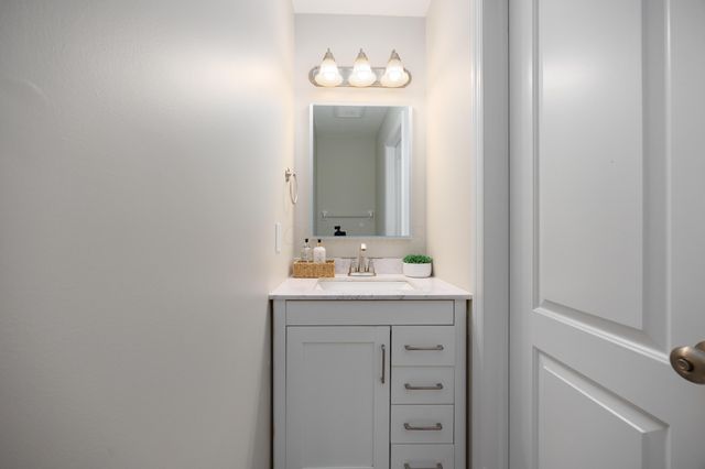 3863 Powder Ridge Road, Grove City, OH 43123