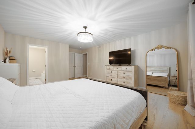 3863 Powder Ridge Road, Grove City, OH 43123