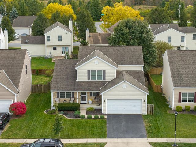 3863 Powder Ridge Road, Grove City, OH 43123