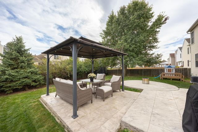 3863 Powder Ridge Road, Grove City, OH 43123