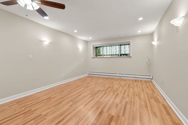 18 Pond St 1, Boston, MA 02130
