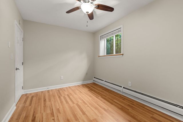 18 Pond St 1, Boston, MA 02130