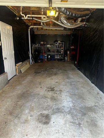 2704 Sanibel Lane SE, Smyrna, GA 30082