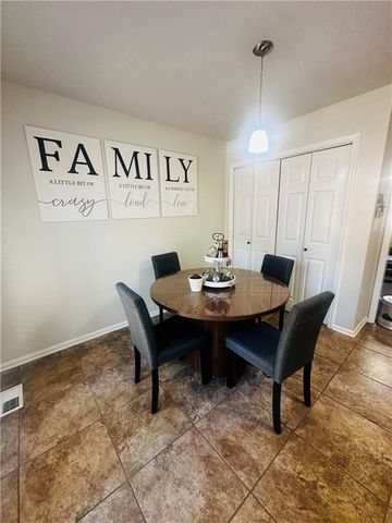 2704 Sanibel Lane SE, Smyrna, GA 30082