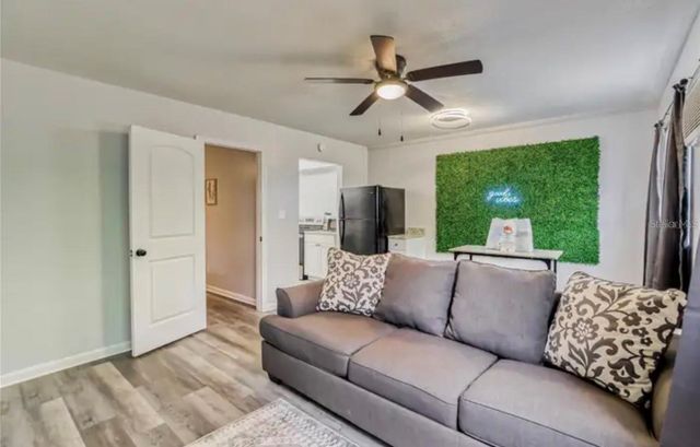 4511 - 4513 W MCELROY AVENUE, Tampa, FL 33611